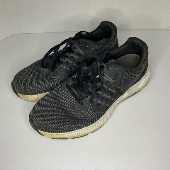 Nike Run Swift Black White Running Sneaker 909006-010 Womens 9 - Picture 3 of 16